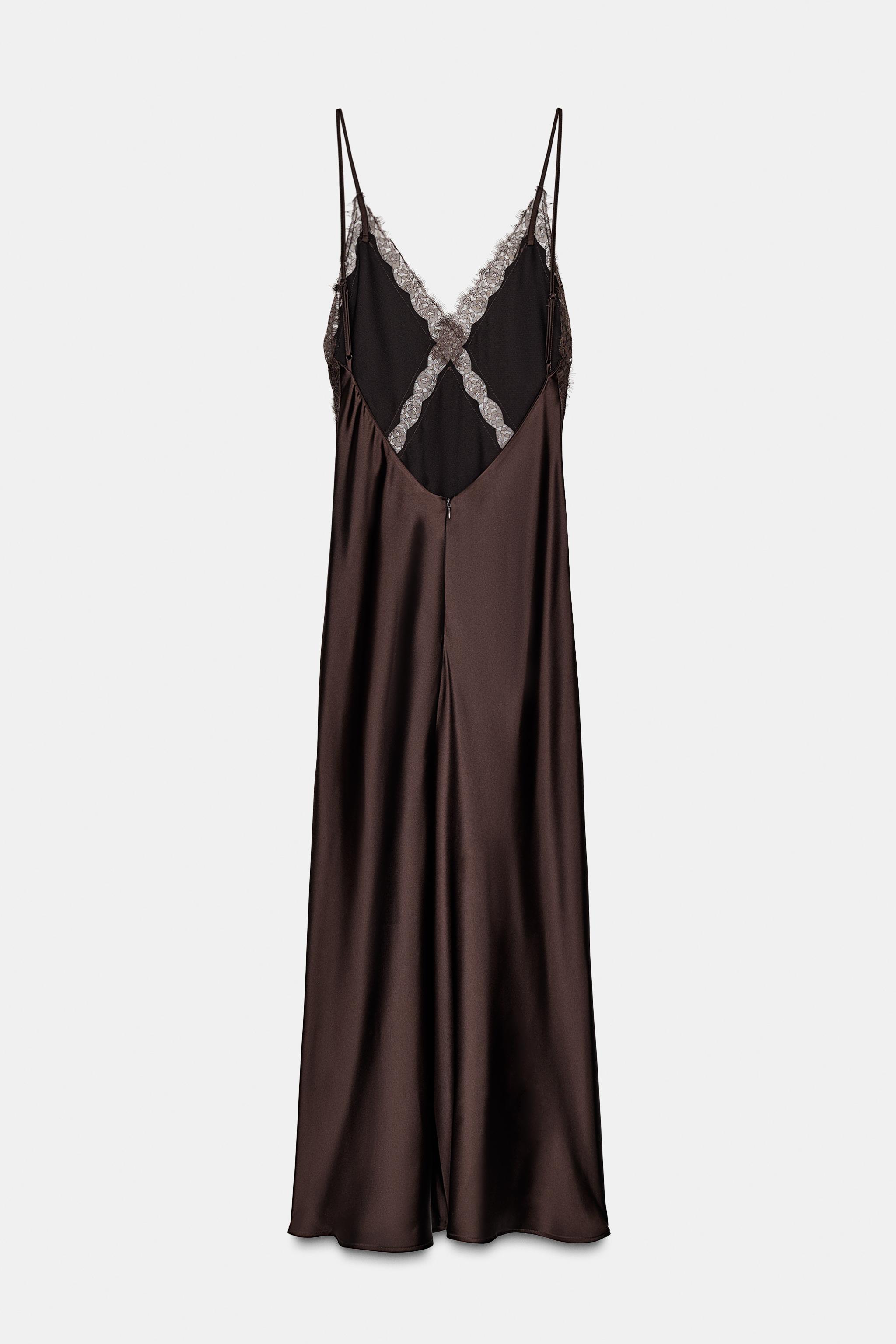 ROBE MI-LONGUE EN SATIN ET DENTELLE